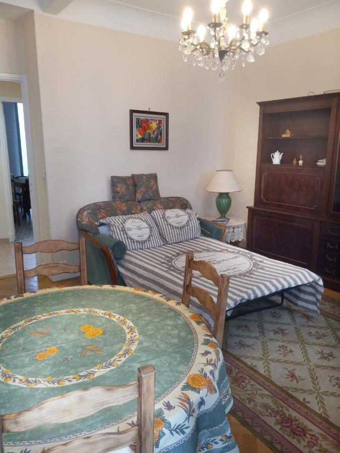 Nice Large 2Br Sunny 20 Meter Terrace Parking Beach Shops Екстериор снимка