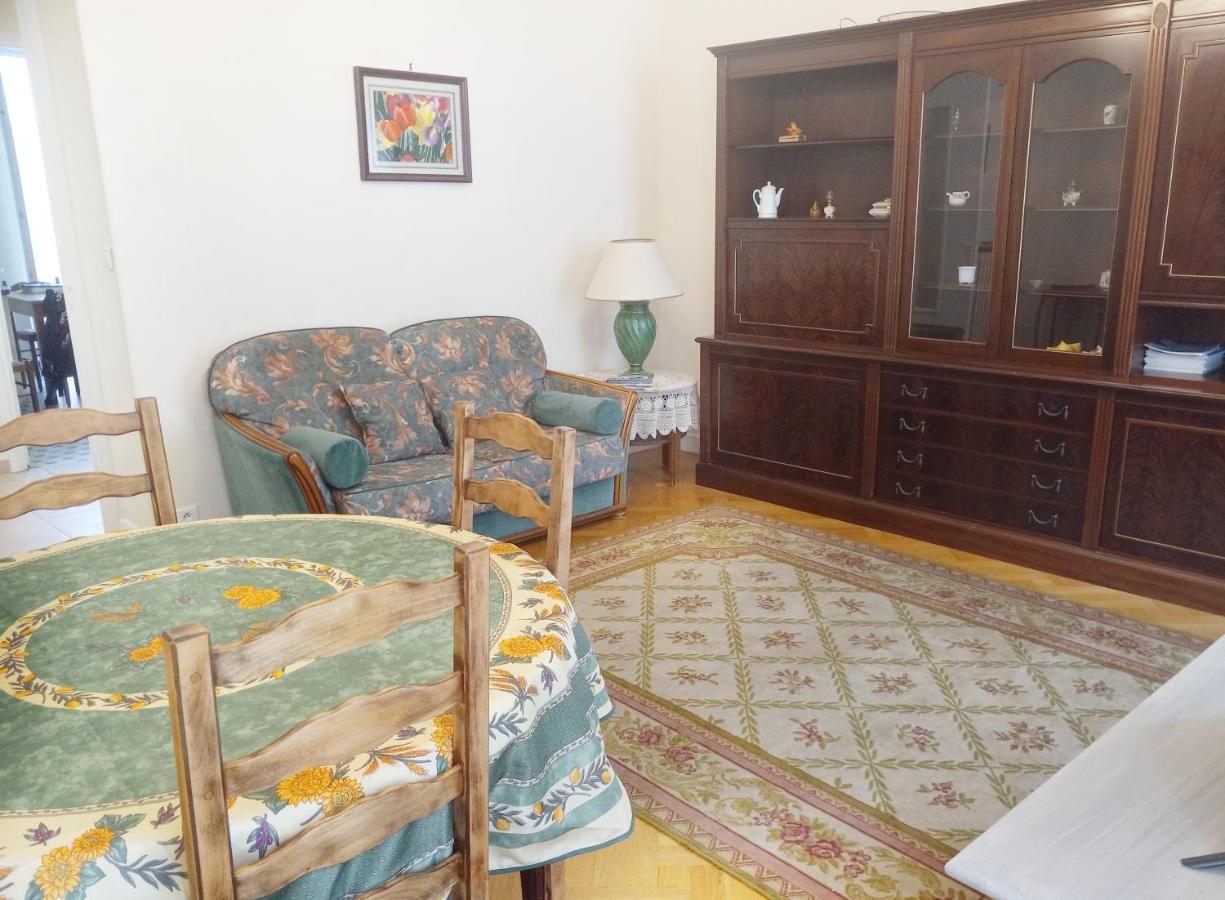 Nice Large 2Br Sunny 20 Meter Terrace Parking Beach Shops Екстериор снимка