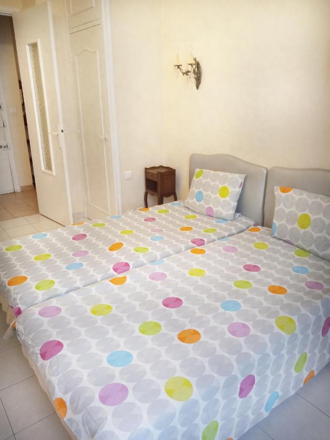 Nice Large 2Br Sunny 20 Meter Terrace Parking Beach Shops Екстериор снимка