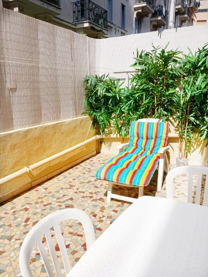 Nice Large 2Br Sunny 20 Meter Terrace Parking Beach Shops Екстериор снимка