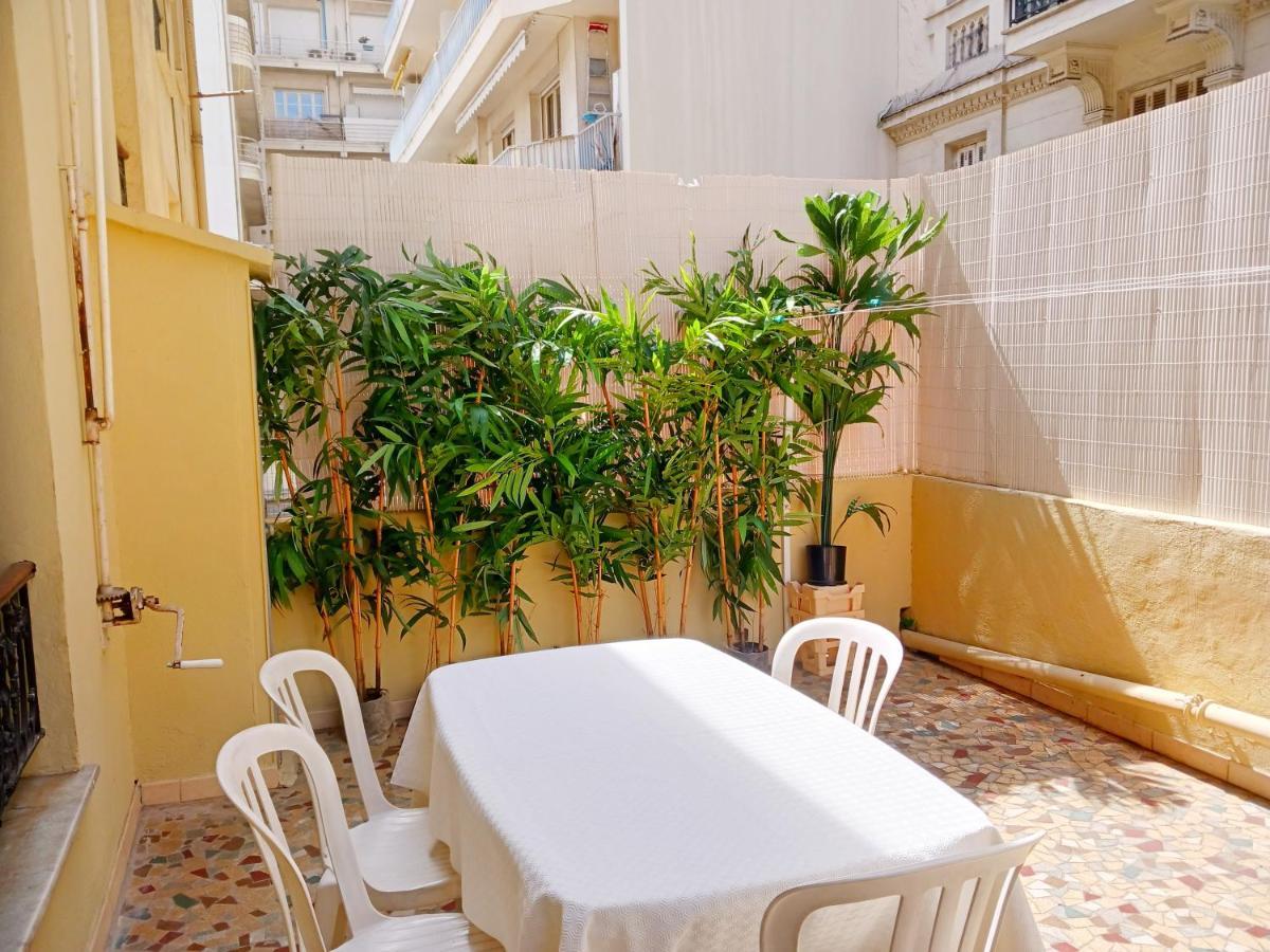 Nice Large 2Br Sunny 20 Meter Terrace Parking Beach Shops Екстериор снимка